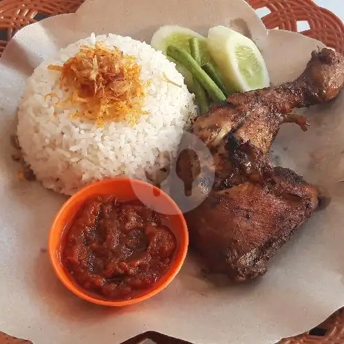 Gambar Makanan Ayam Bakar Delisha, Burneh 1