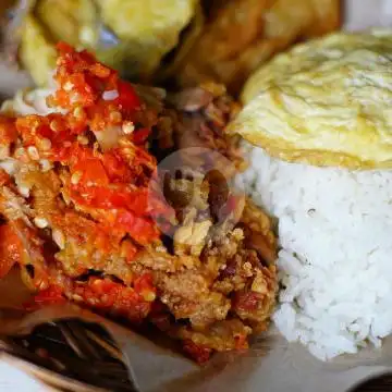 Gambar Makanan Nasi Goreng Super Pedas Keenan, Banteng Baru 10