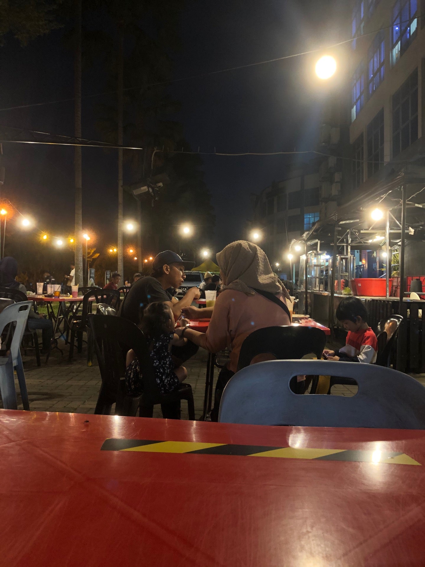 Don's Cafe, Restaurant, Cheras YummyAdvisor