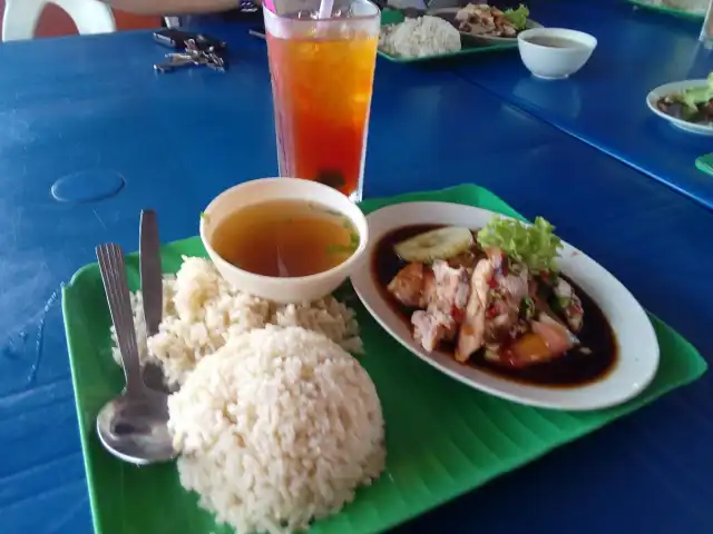 Nasi Ayam Pos Office, Batu Maung Food Photo 2