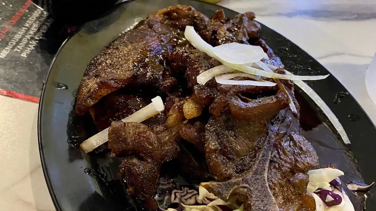 Kambing Bakar Kontena Eco Ardence