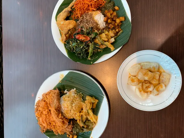 Gambar Makanan Nasi Kapau Juragan 8