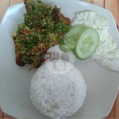 Gambar Makanan Ayam Penyet Cabe Ijo & Thai Tea, Karang Tengah 1 3
