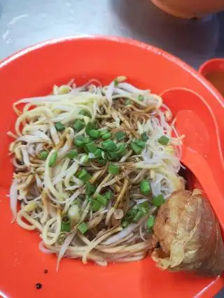 Yee Jie (Second Sister) Nighttime Fishball Noodle Food Photo 1