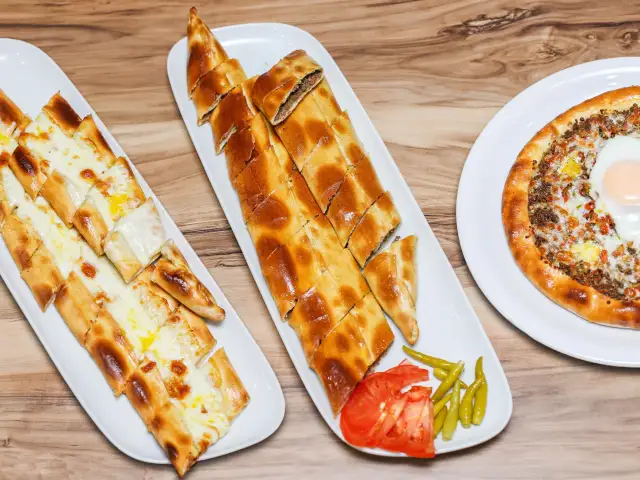 Bahar Pide & Lahmacun'nin yemek ve ambiyans fotoğrafları 1