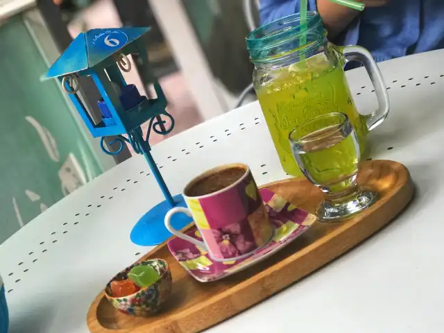 é Mirella Café'nin yemek ve ambiyans fotoğrafları 3