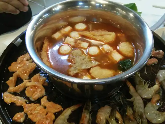 Omma Steamboat & Grill Food Photo 2