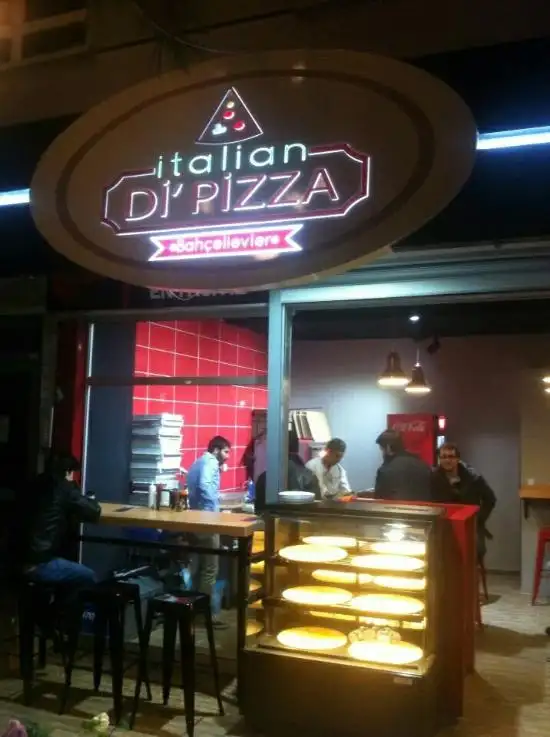 Di Pizza'nin yemek ve ambiyans fotoğrafları 11