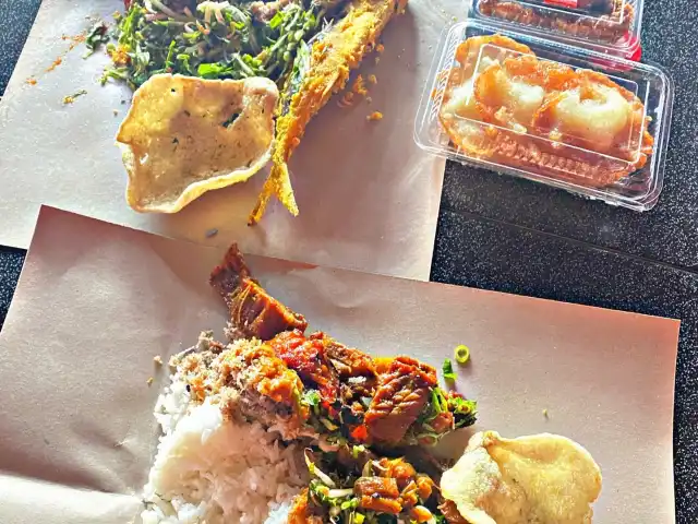 Liniey Nasi Kerabu Tumis Food Photo 13