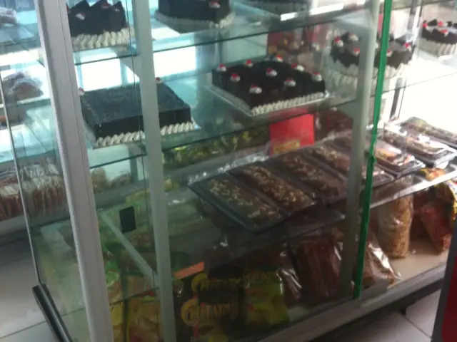 Gambar Makanan Djoko Bakery 10