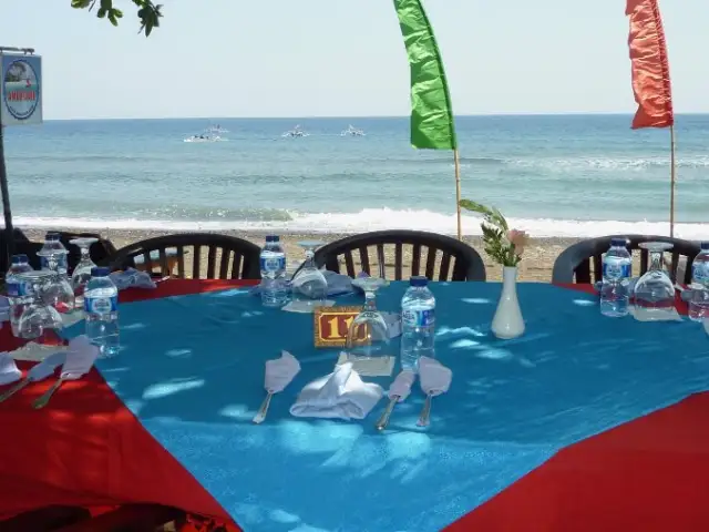 Gambar Makanan Beachrestaurant Amedcafe 6