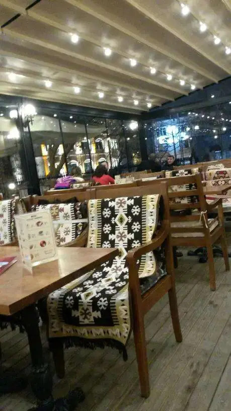 Bezirhan Cafe Türk Ocağı'nin yemek ve ambiyans fotoğrafları 56