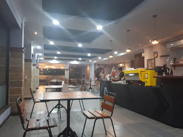 Gambar Makanan Akuna Cafe 13