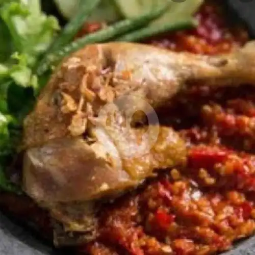 Gambar Makanan Ayam Panggang Bumbu Merah & Nasi Rawon Chen-Chen, Tukad Balian 6