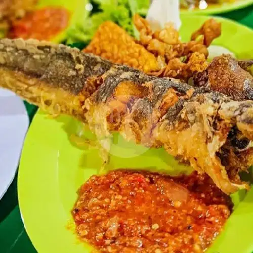 Gambar Makanan Bantaran Kuliner, Makasar 6