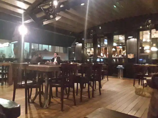 Zeplin Pub & Delicatessen'nin yemek ve ambiyans fotoğrafları 36