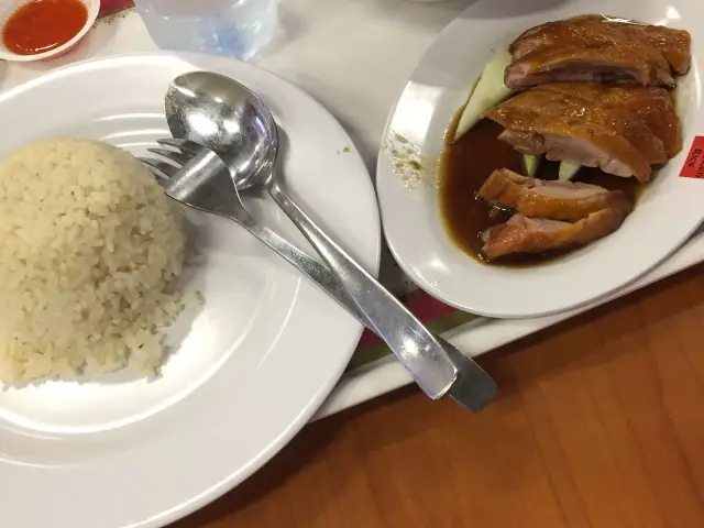 Gambar Makanan Singapore Hainanese Chicken Rice 13