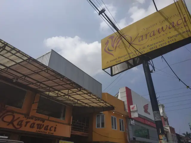 Gambar Makanan Ayam Goreng Karawaci 5