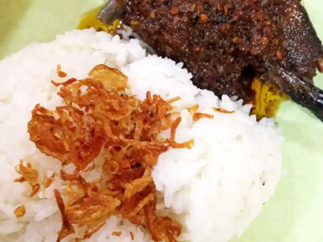 Gambar Makanan Nasi Bebek Mak Isa 17