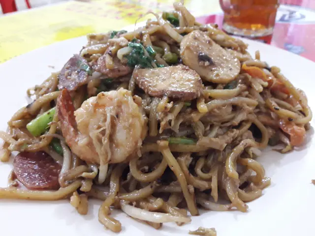 Gambar Makanan Kwetiau Goreng Medan & Chinese Food Hoho 5