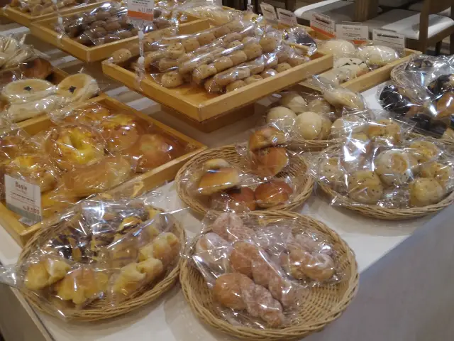 Gambar Makanan Little Tokyo Bakery 13