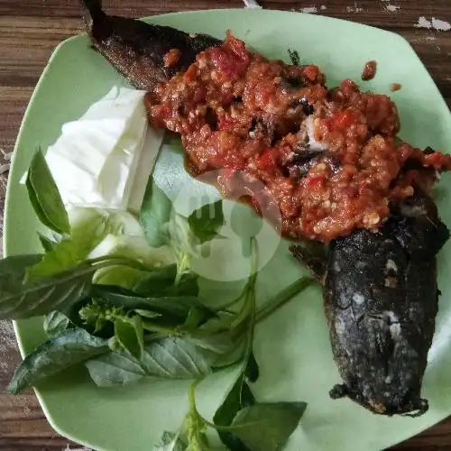 Gambar Makanan Pecel Lele Bude Mun 7