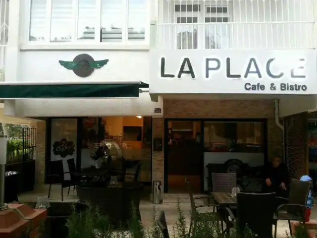 La Place Cafe&Bistro'nin yemek ve ambiyans fotoğrafları 5