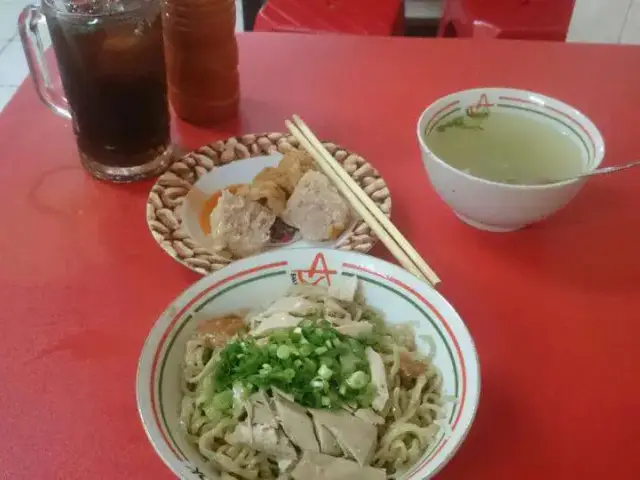 Gambar Makanan Bakmi Ayam Alok 10