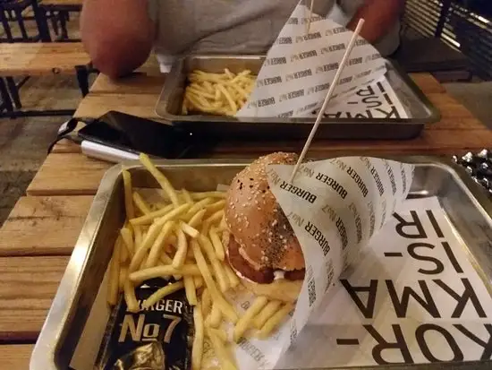 Burger No 7'nin yemek ve ambiyans fotoğrafları 16