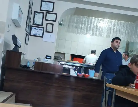 Şark Döner Salonu'nin yemek ve ambiyans fotoğrafları 1