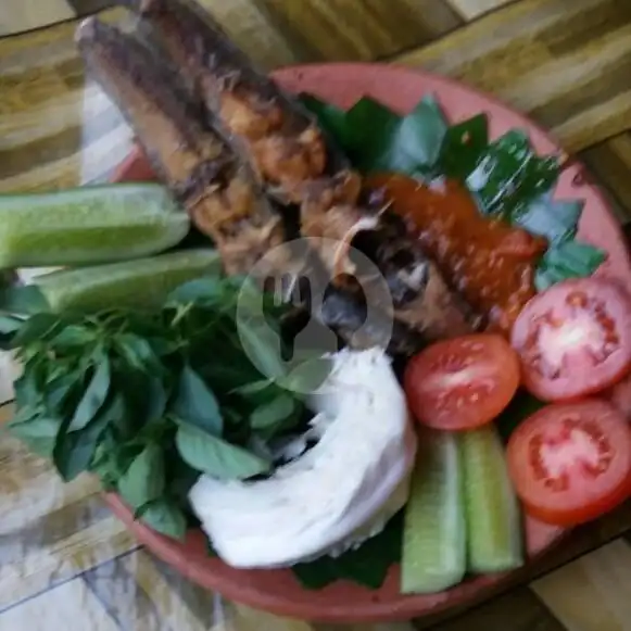 Gambar Makanan Pecel Lele Nasi Uduk Diarto, Serpong 4