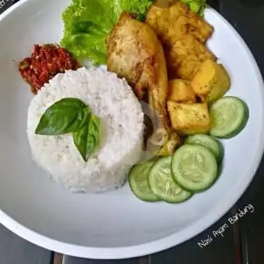 Gambar Makanan Dapur Bude Inem Lele Krispi 3