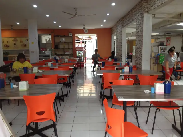 Gambar Makanan Amadea Cafe 4