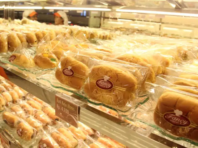 Gambar Makanan Fancy Bakery 3