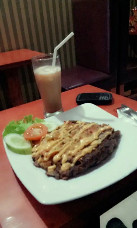 Gambar Makanan D'Marco Martabak & Coffee 9