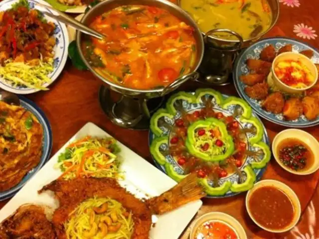 Khun De Thai Restaurant Food Photo 2