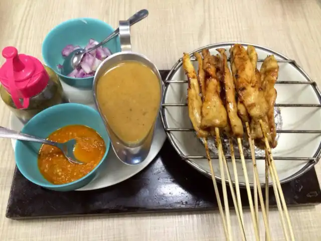 Gambar Makanan Sate Ayam Lisidu 2