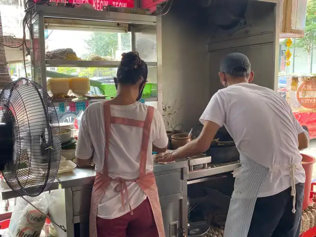 Robert's Char Kuey Teow Food Photo 6