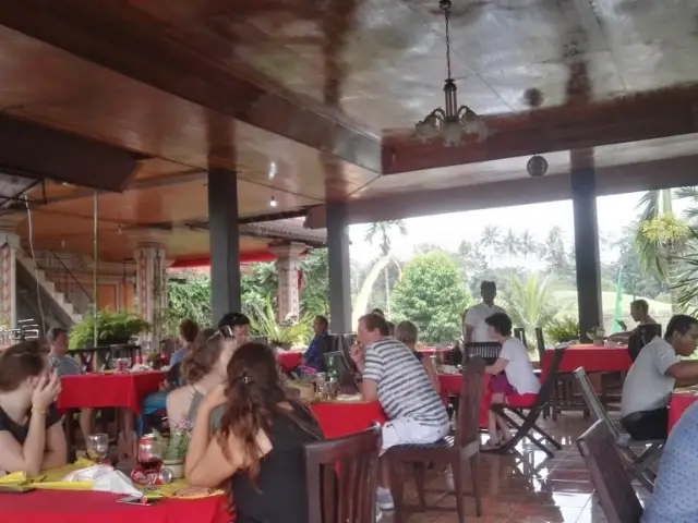 Gambar Makanan Petanu River Restaurant 14