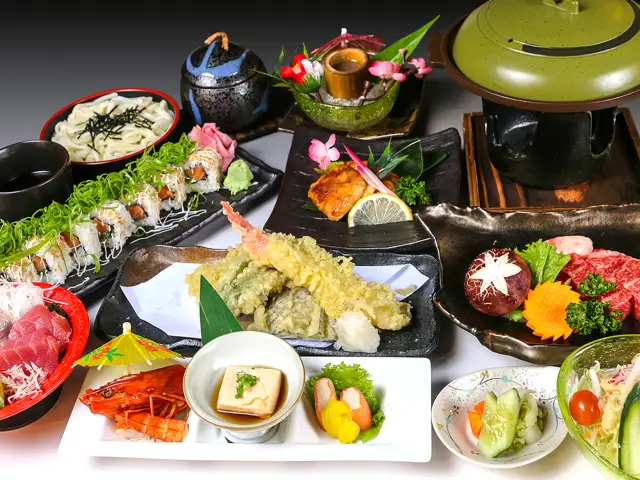 Sumo Chaya Sekitori Inc. - Little Tokyo Compound Food Photo 1