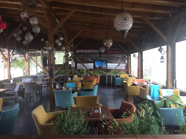 Alize Cafe & Restaurant'nin yemek ve ambiyans fotoğrafları 3