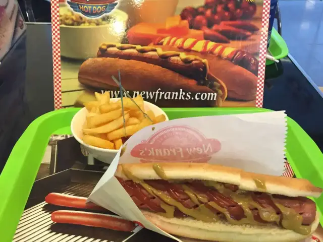 New Frank's Hot Dog'nin yemek ve ambiyans fotoğrafları 55