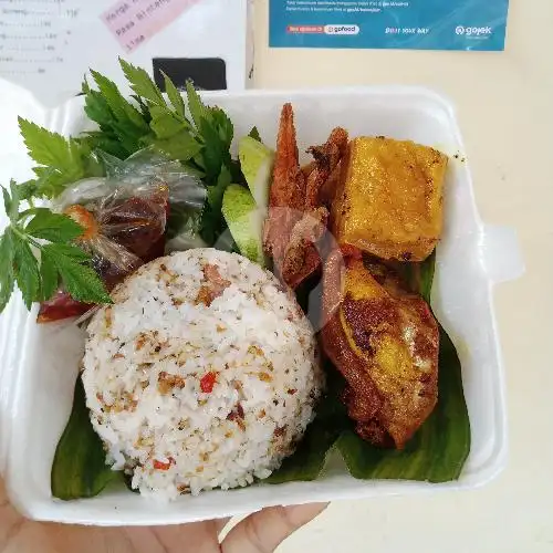 Gambar Makanan Saung Neng Deta Cianting, pinggir pencucian java 12