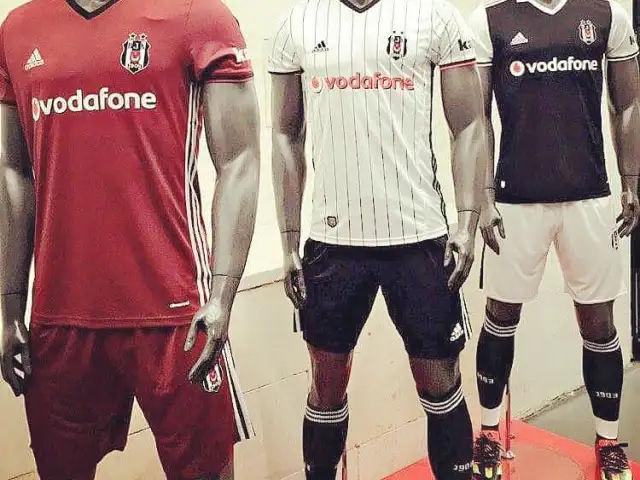 kartal yuvasi besiktas