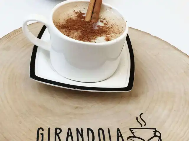 Girandola Dondurma'nin yemek ve ambiyans fotoğrafları 9