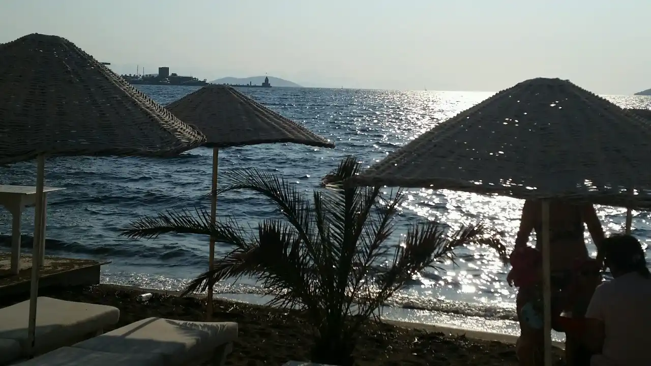 MEŞK BEACH RESTORANT