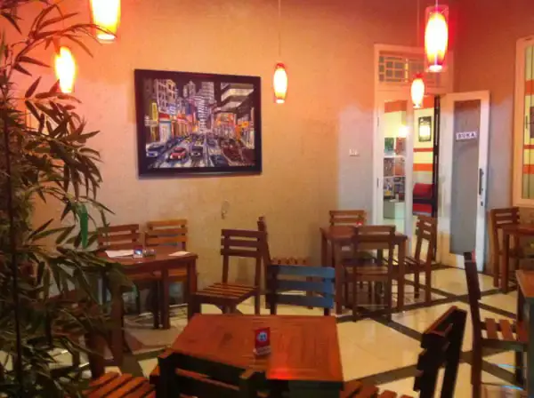 Gambar Makanan Look Cafe & Resto 3