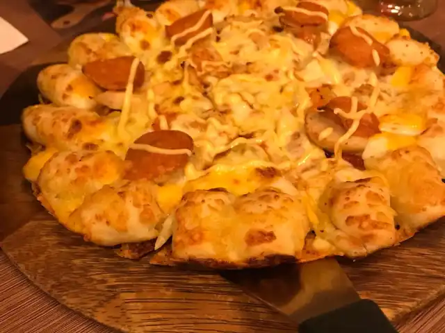 Pizza Hut Food Photo 5