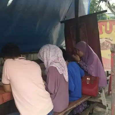 Sop Buntut Mang UU