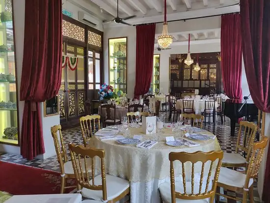 Kebaya Dining Room